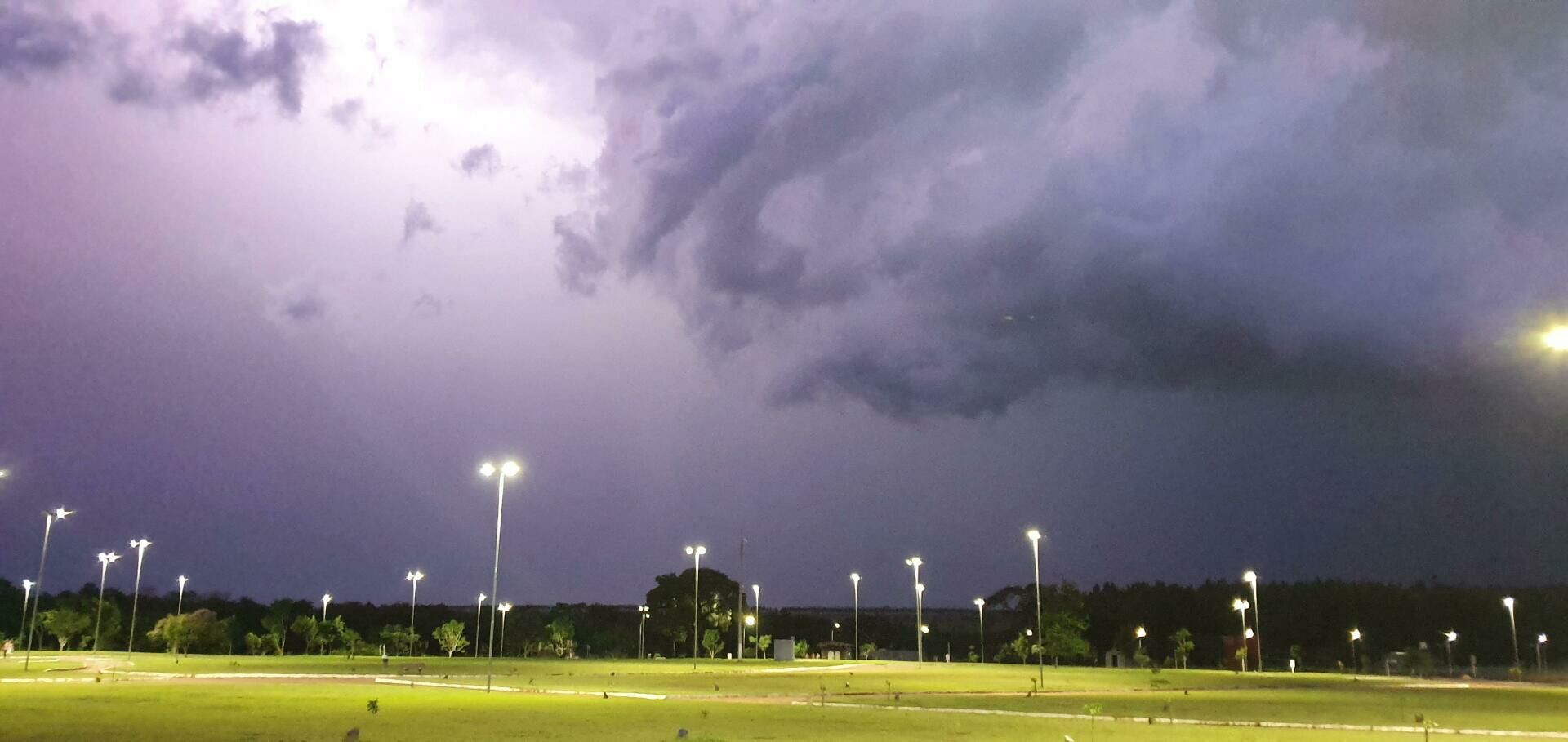 Imagem de compartilhamento para o artigo Paraíso das Águas, Costa Rica e Chapadão do Sul podem registrar pancadas de chuva  da MS Todo dia